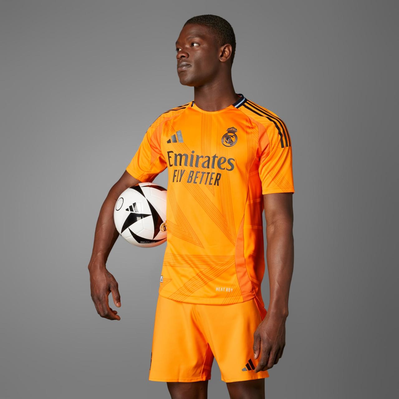Real Madrid Special Edition Dragon Black Kit in India - COPYCATZ Real-Time Sales Data Analysis Using BI Software