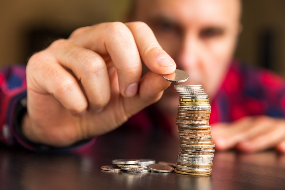 Buying in Bulk vs. Retail – Whats More Profitable